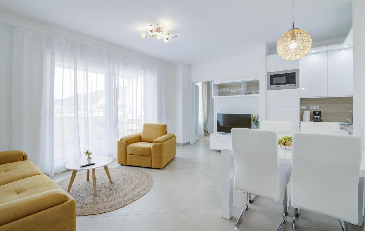 Apartments Luka - Villa Sunce Senj  Exterior foto